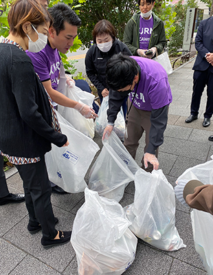 Participation in cleanup day based on Living Environment Ordinance